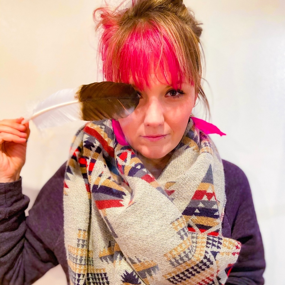 Meet your Posher, Jes